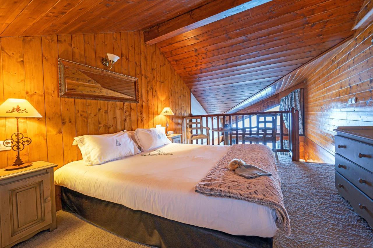 Hotel Les Campanules By Les Etincelles تينْيِ المظهر الخارجي الصورة